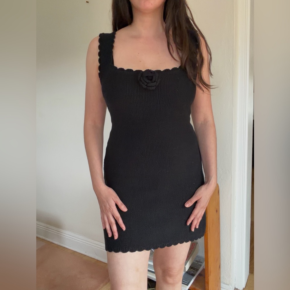 American Vintage Black Mini rose Dress small